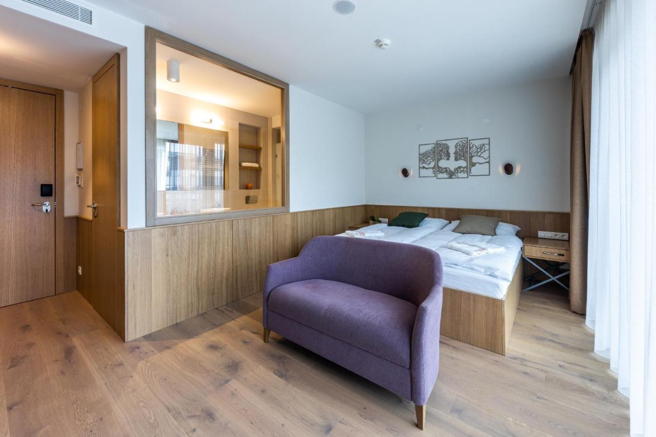 Hotel Raj Zdravia Bratislava Esterno foto