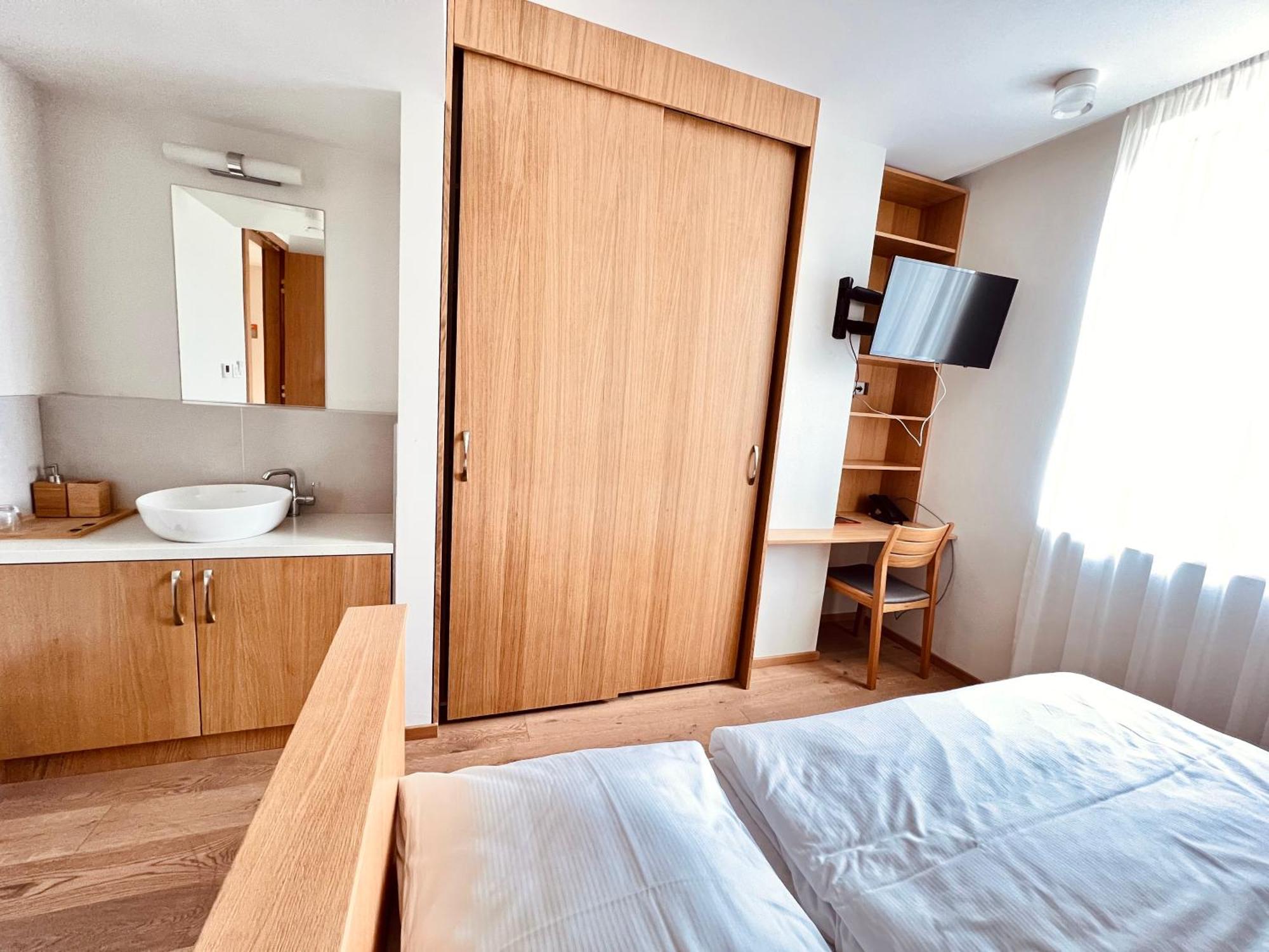 Hotel Raj Zdravia Bratislava Esterno foto