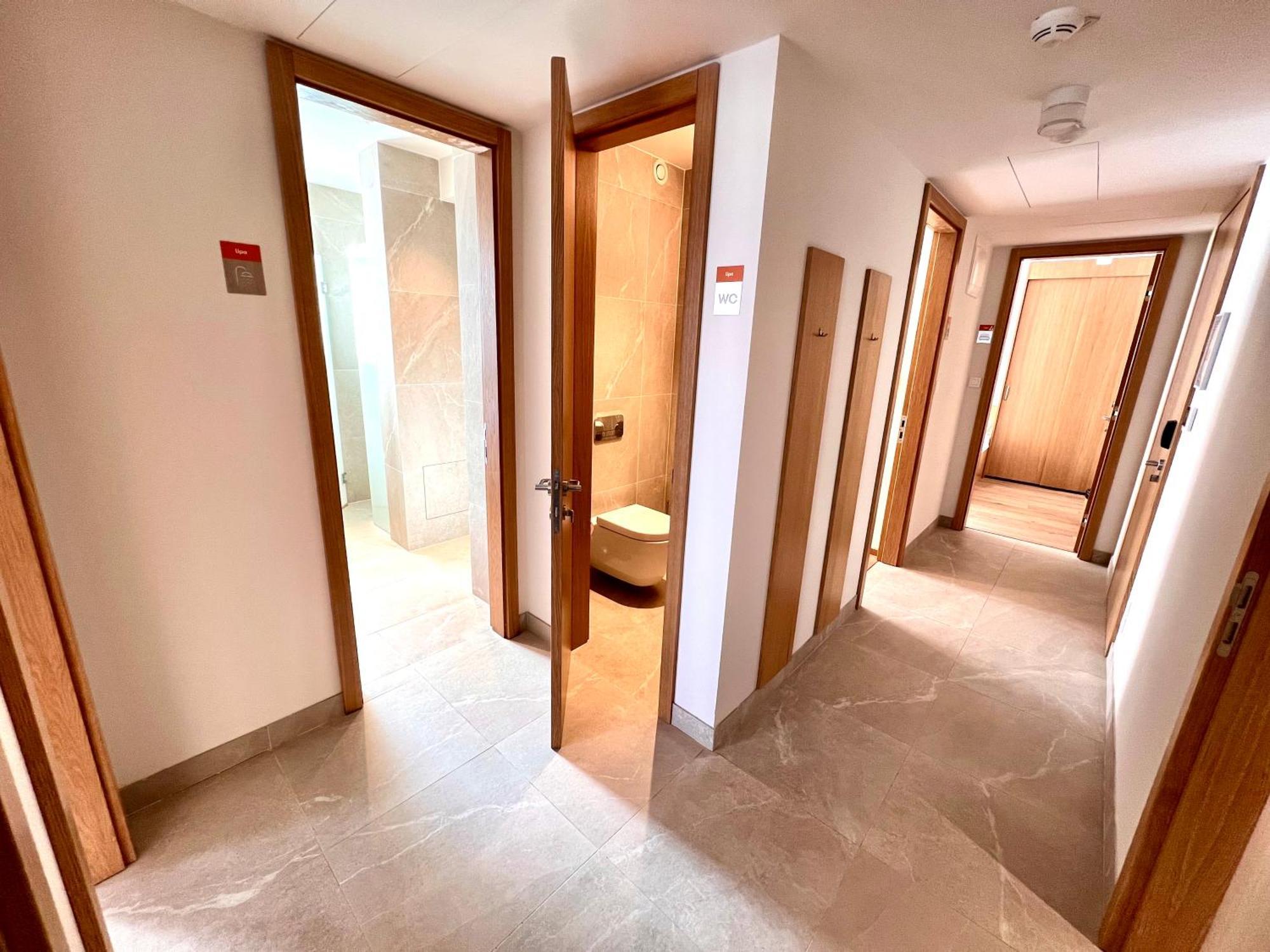 Hotel Raj Zdravia Bratislava Esterno foto