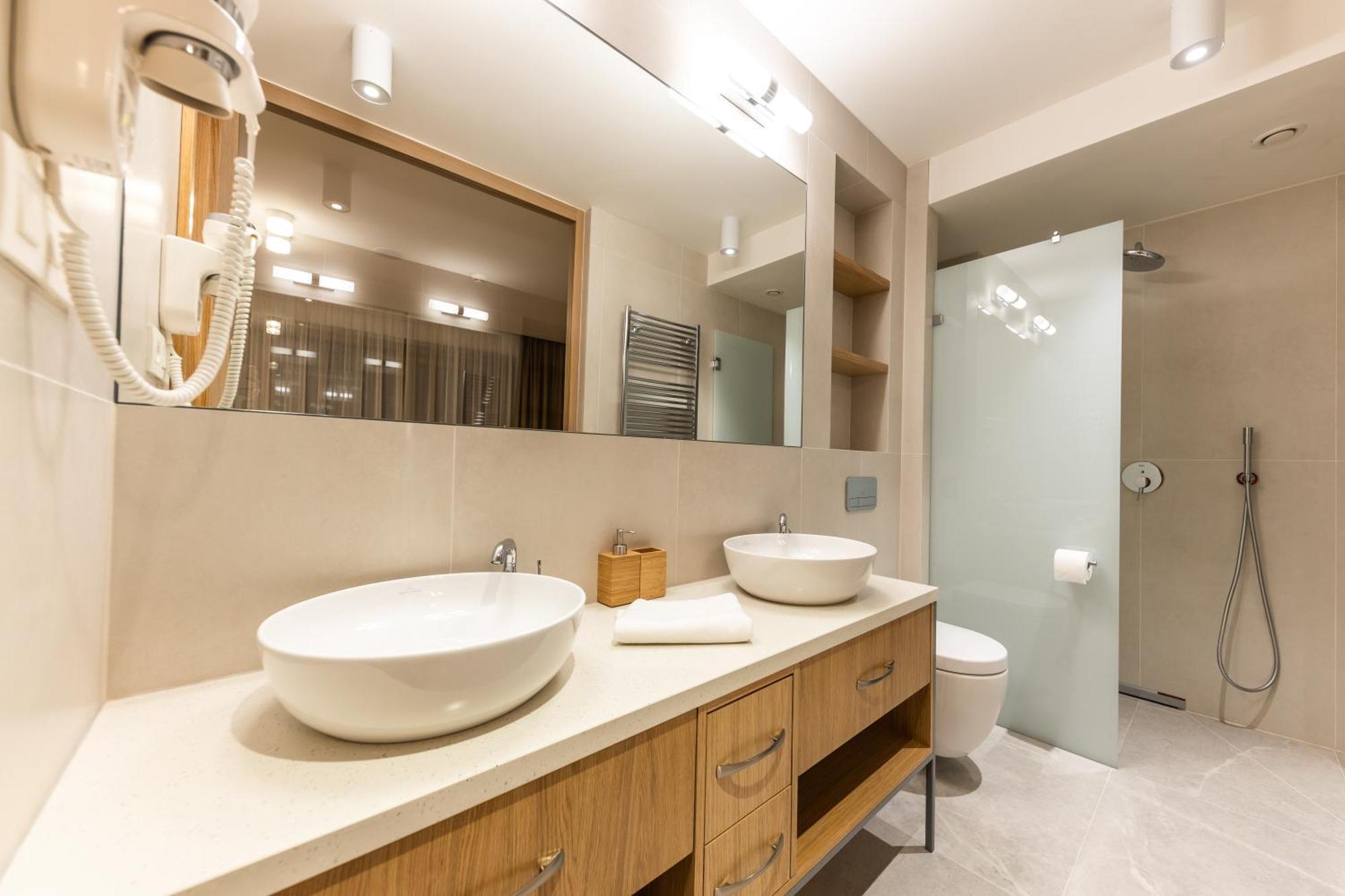 Hotel Raj Zdravia Bratislava Esterno foto