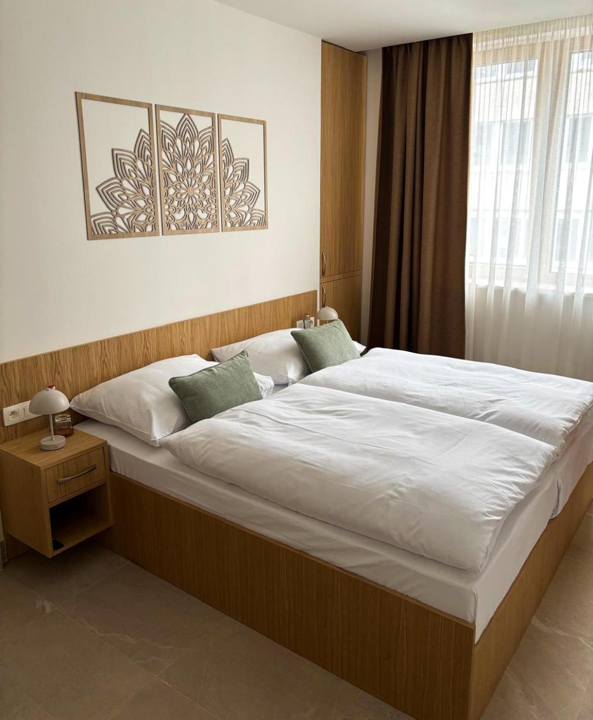 Hotel Raj Zdravia Bratislava Esterno foto